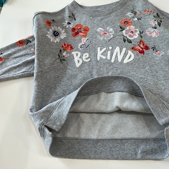 Wonder nation Be Kind crew neck embellished pull over - Picture 5 of 5